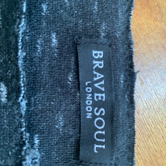 Brave Soul of London Sweatshirt - Picture 3 of 6